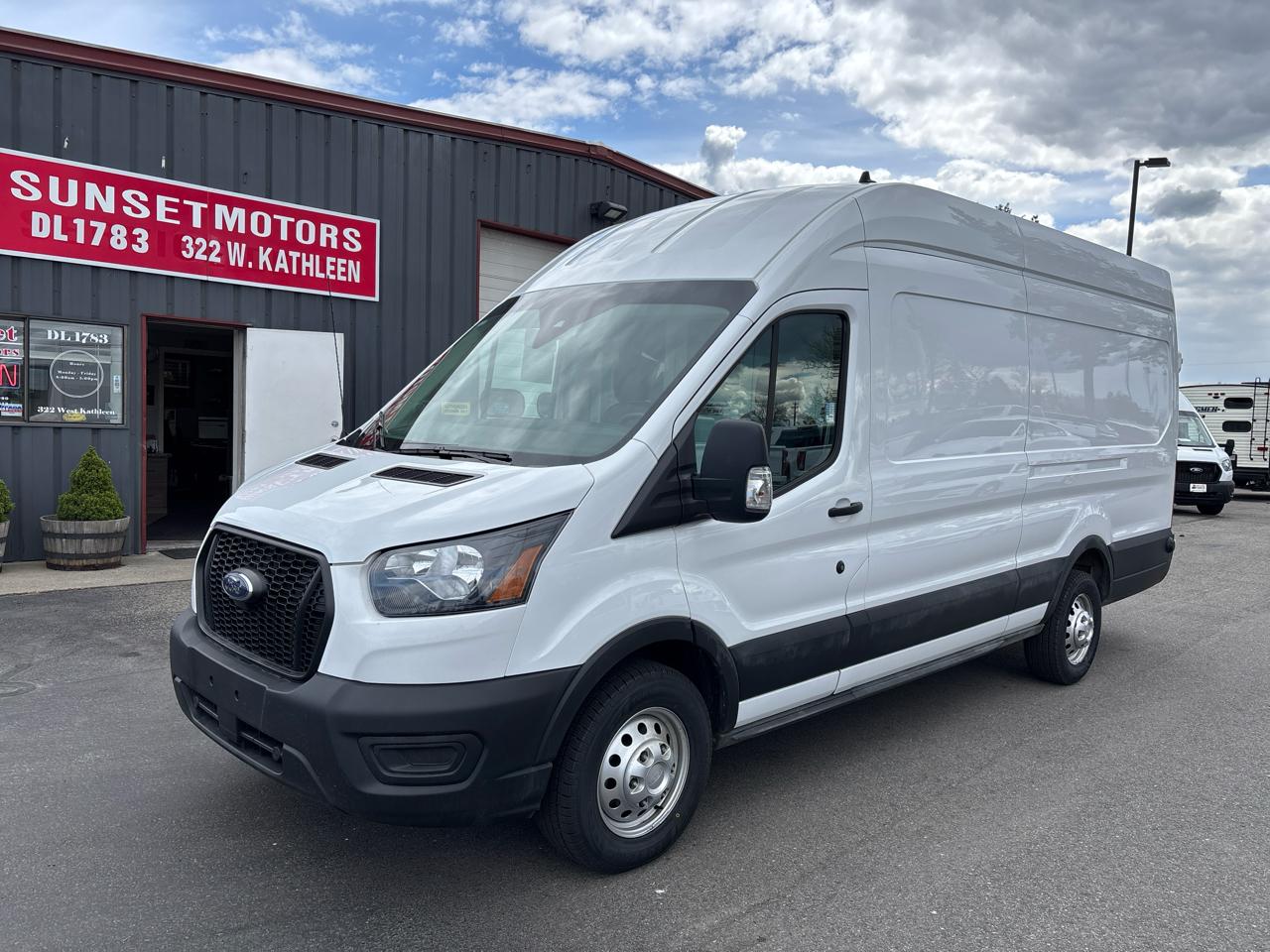 Ford Transit Van 2024 1FTBR3UG1RKB29325 image Ford Transit Van 2024 1FTBR3UG1RKB29325 image